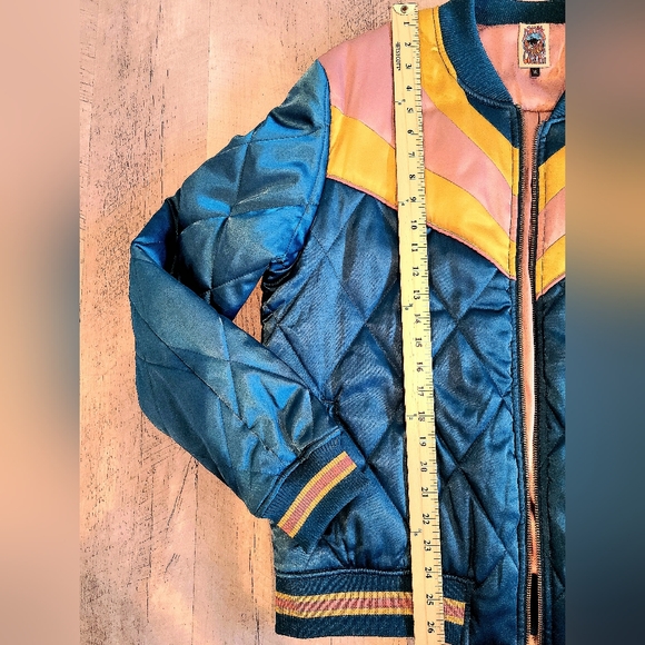 Sunrise Quilted Women's Jacket - Picture 8 of 11